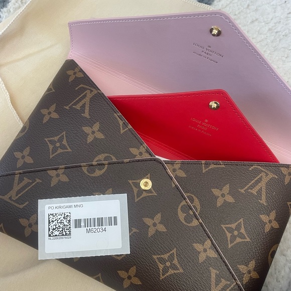 Authentic Louis Vuitton Kirigami Large Pochette - Picture 4 of 7